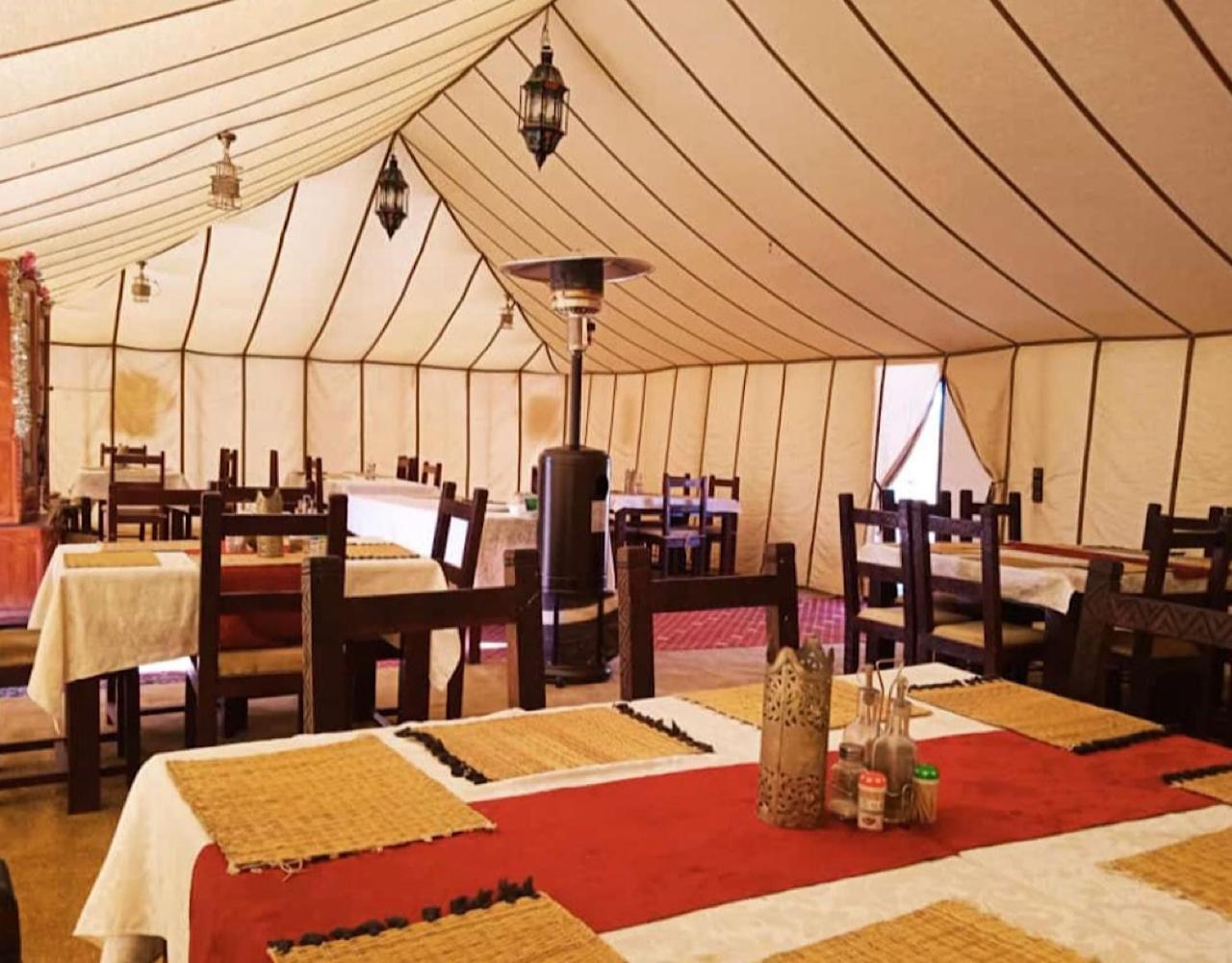 Отель Authentic Luxury Camp Мерзуга Экстерьер фото